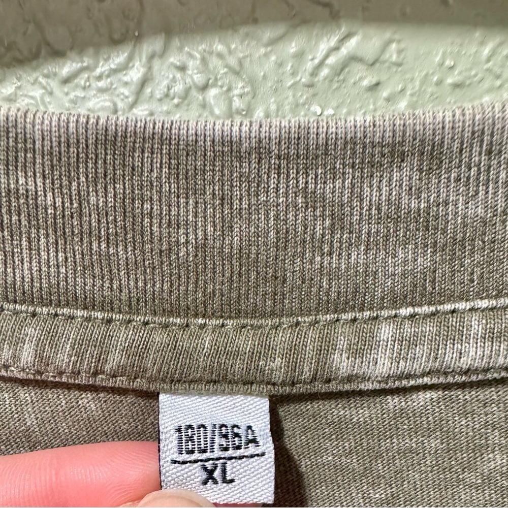Women’s XL Dark Green Acid Wash Over Sized T Shirt - Picture 2 of 3